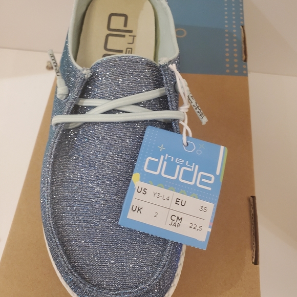 Hey Dude Shoes Youth - Picture 2 of 3